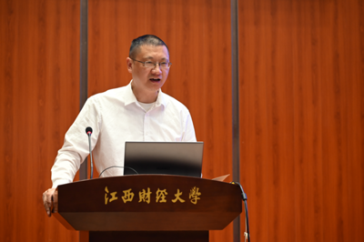 人工智能技術(shù)開發(fā)新動(dòng)向 行業(yè)變革與未來(lái)展望